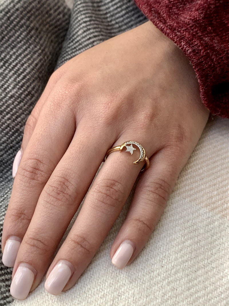 Starkissed Crescent Diamond Ring in 14K Yellow Gold